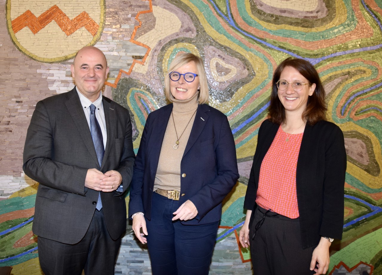 Uwe Zimmermann neuer RGRE-Generalsekretär - Rat der Gemeinden und Regionen Europas