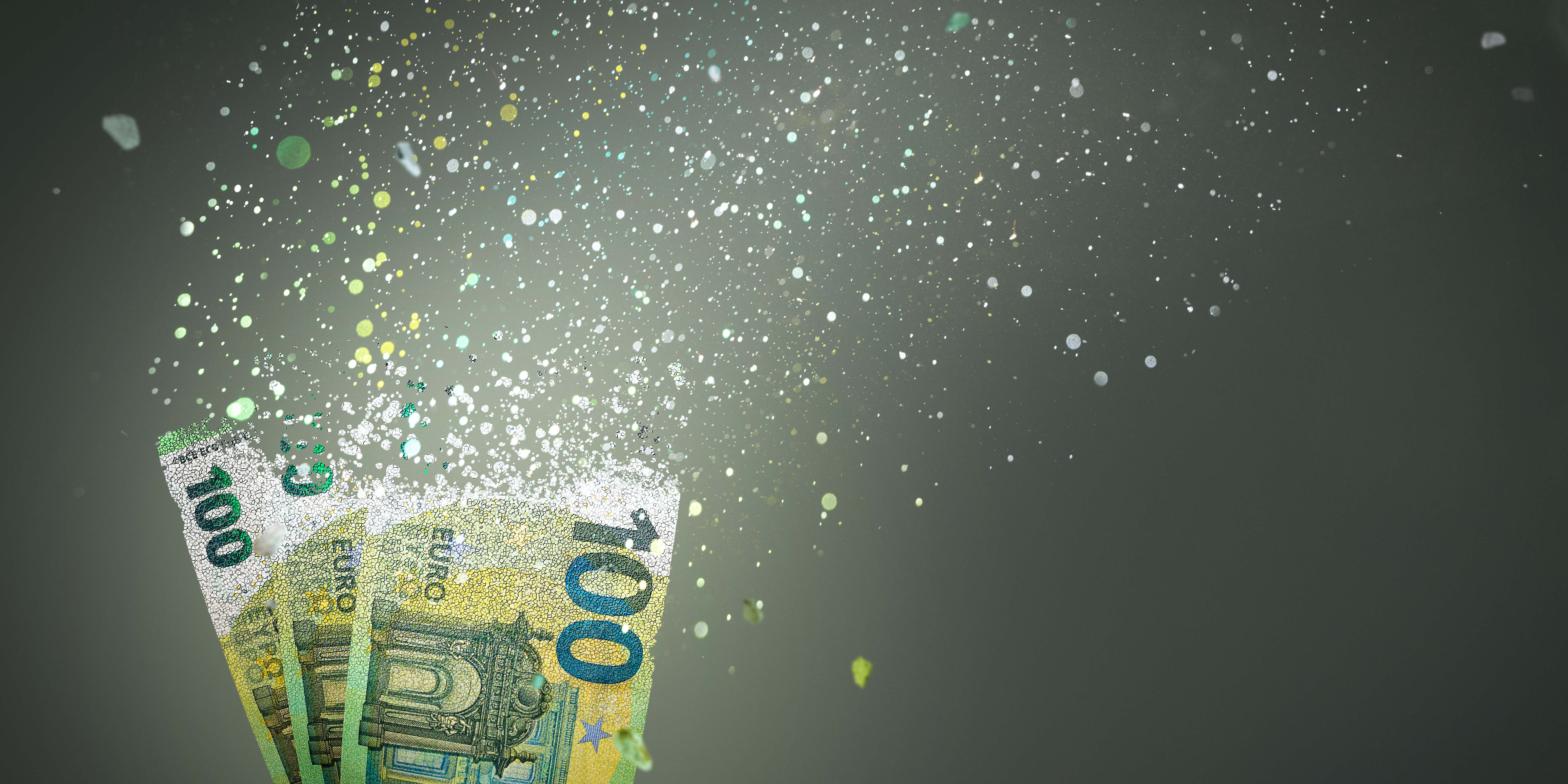 100 euro bills disappearing into thin air 100 Euro-Scheine, die sich langsam von oben her in Konfetti auflösen