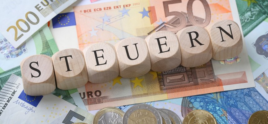 Geld und Steuern