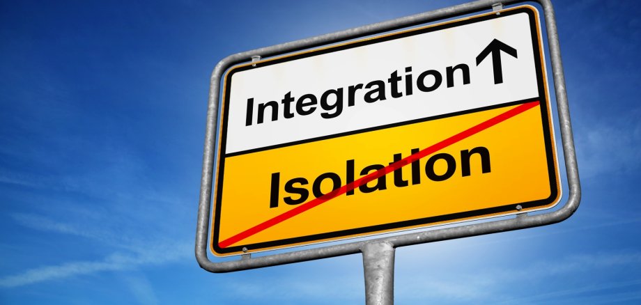 Integration / Isolation Schild