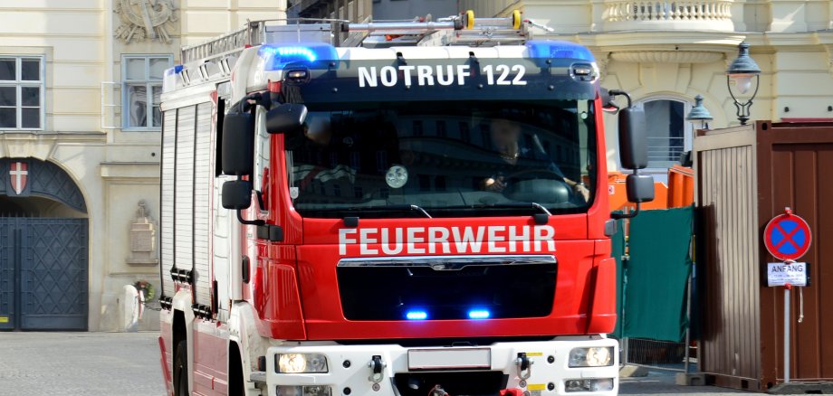 Feuerwehrauto im Einsatz