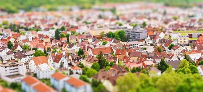 Blick vom Hohensaperg. Fotografiert mit Tiltshift Miniatur Effekt.