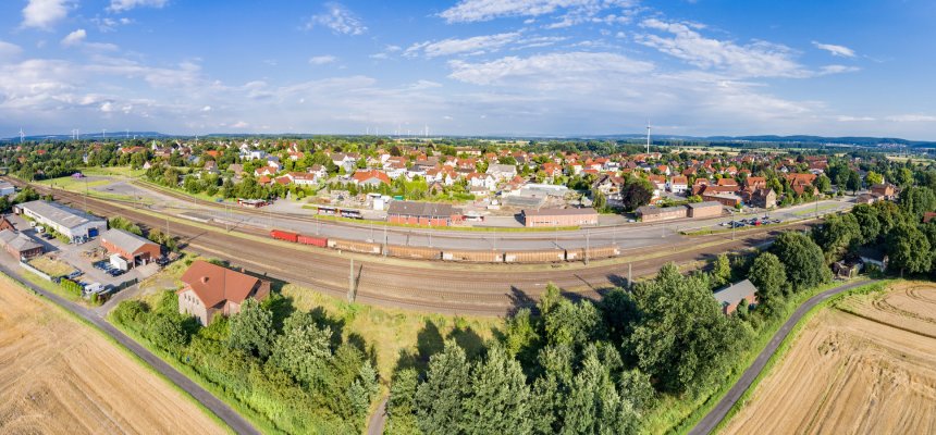 Luftbild - Panorama, Kleinstadt in Norddeutschland