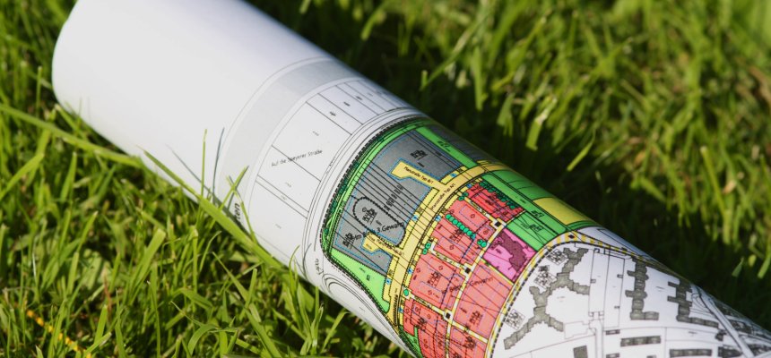 Bauplan auf der Wiese Bauplan auf der Wiese
