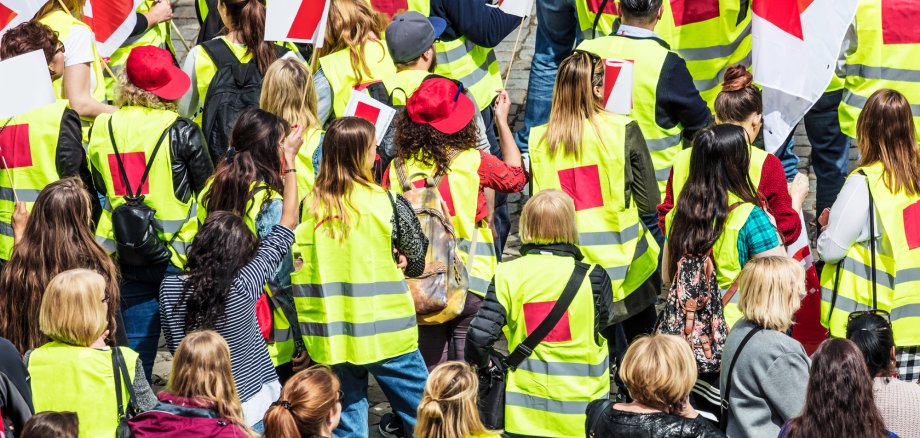 Demonstration von Streikteilnehmer:innen