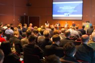 Publikum im Konferensaal