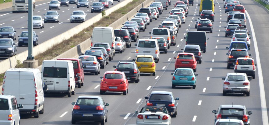 Verkehrsstau auf deutscher Autobahn