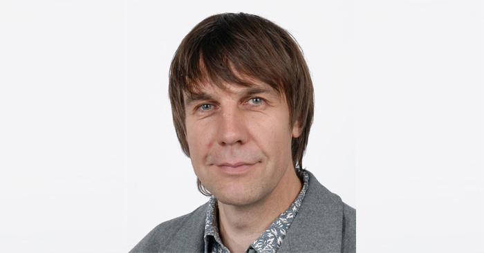 Dr. Uwe Kemmesies