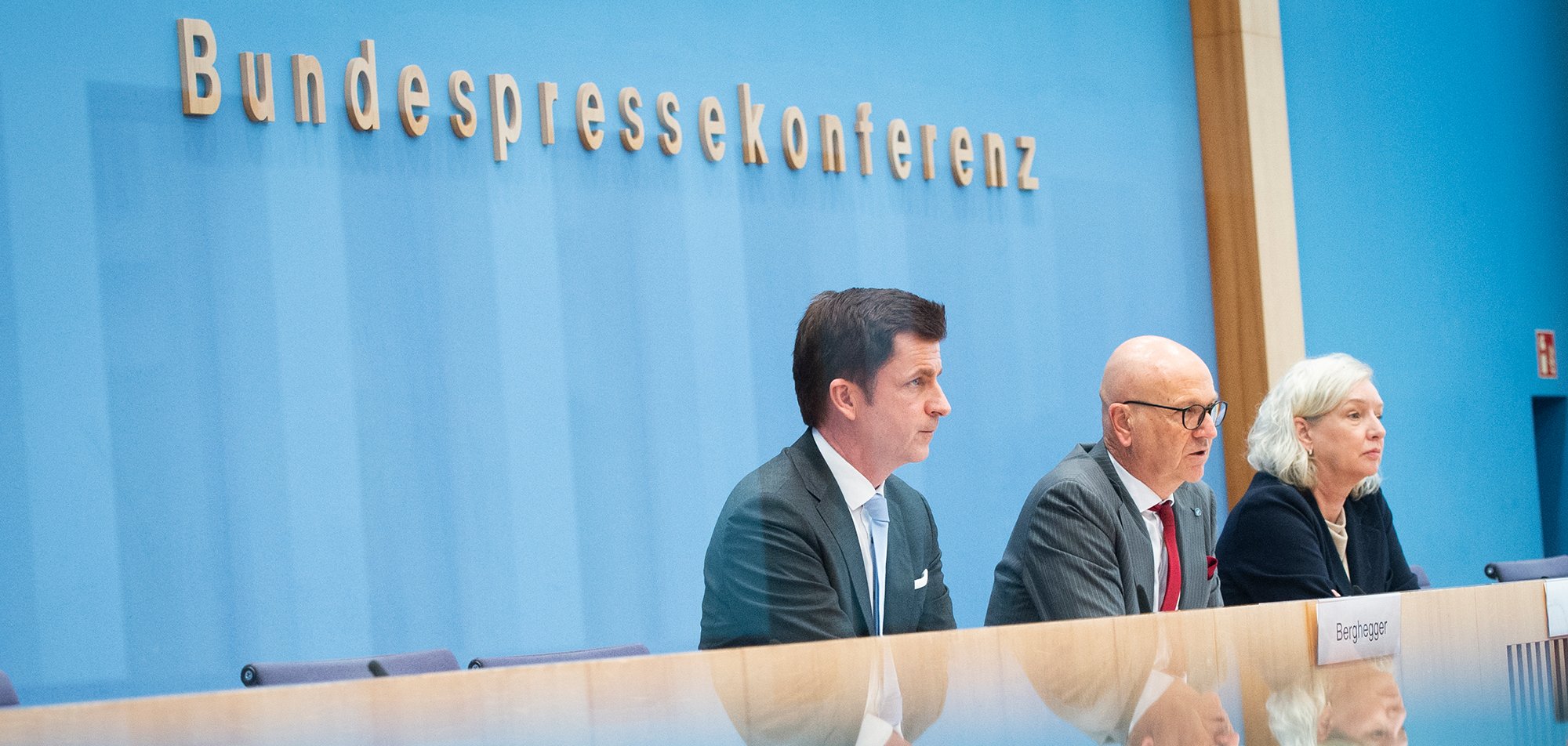 DStGB-Bilanzpressekonferenz 02. Januar 2025 mit Dr. Uwe Brandl und Dr. André Berghegger.