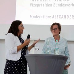 Link öffnet seitenüberlagerndes Dialog-Fenster