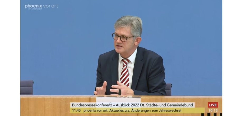 DStGB-Präsident Ralph Spiegler auf der Pressekonferenz am 03.01.2022 in Berlin