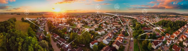 Landschaft mit Netz