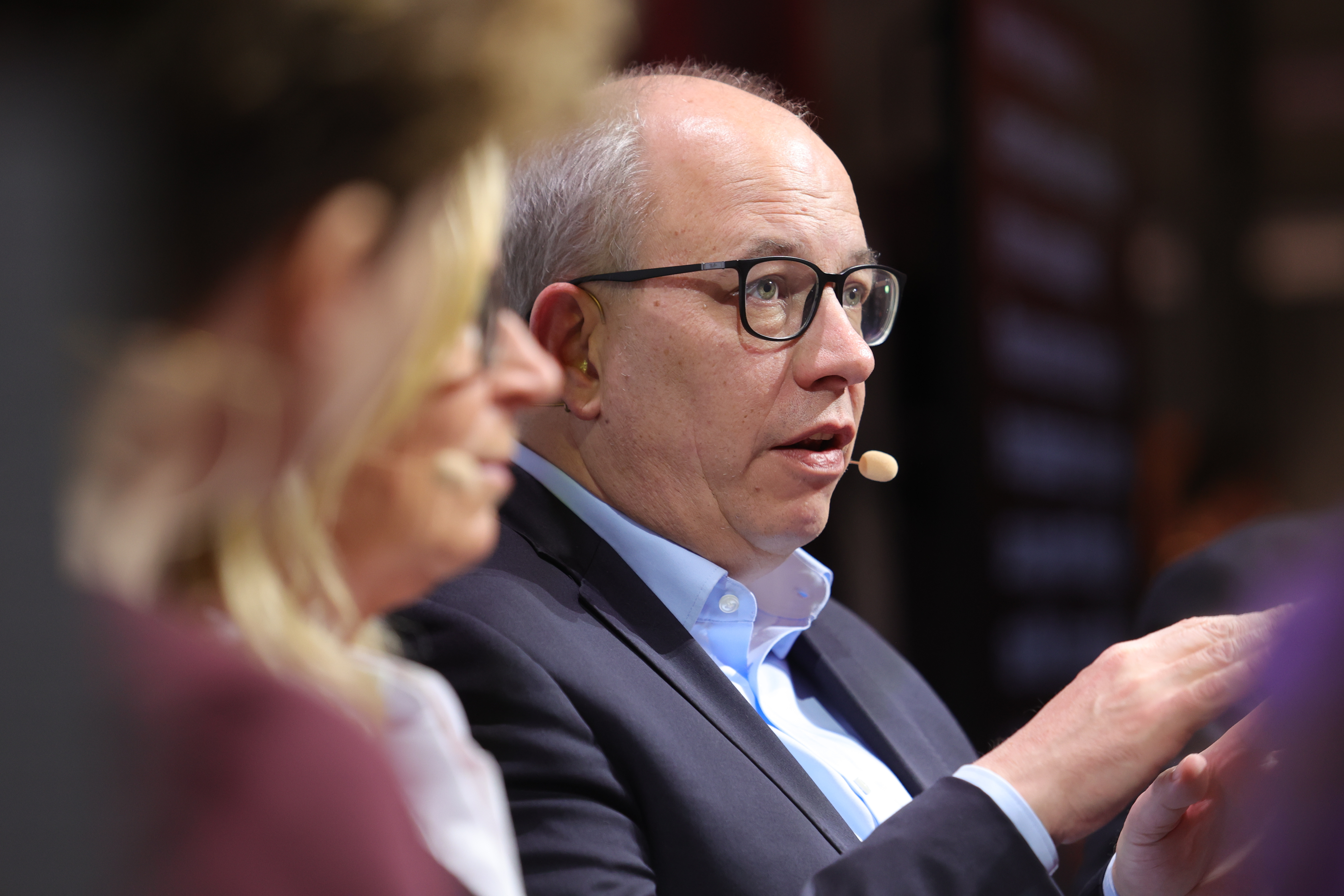 Smart Country Convention 2023 Arena Stage "Digitalisierung auf Augenhöhe: Zusammenarbeit im System Schule neu denken" Alexander Handschuh, Deutscher Städte- und Gemeindebund