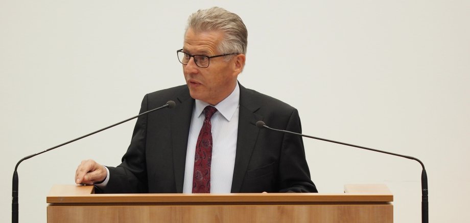 Uwe Lübking, Beigeordneter beim Deutschen Städte- und Gemeindebund; Bundessozialgericht, Elisabeth-Selbert-Saal